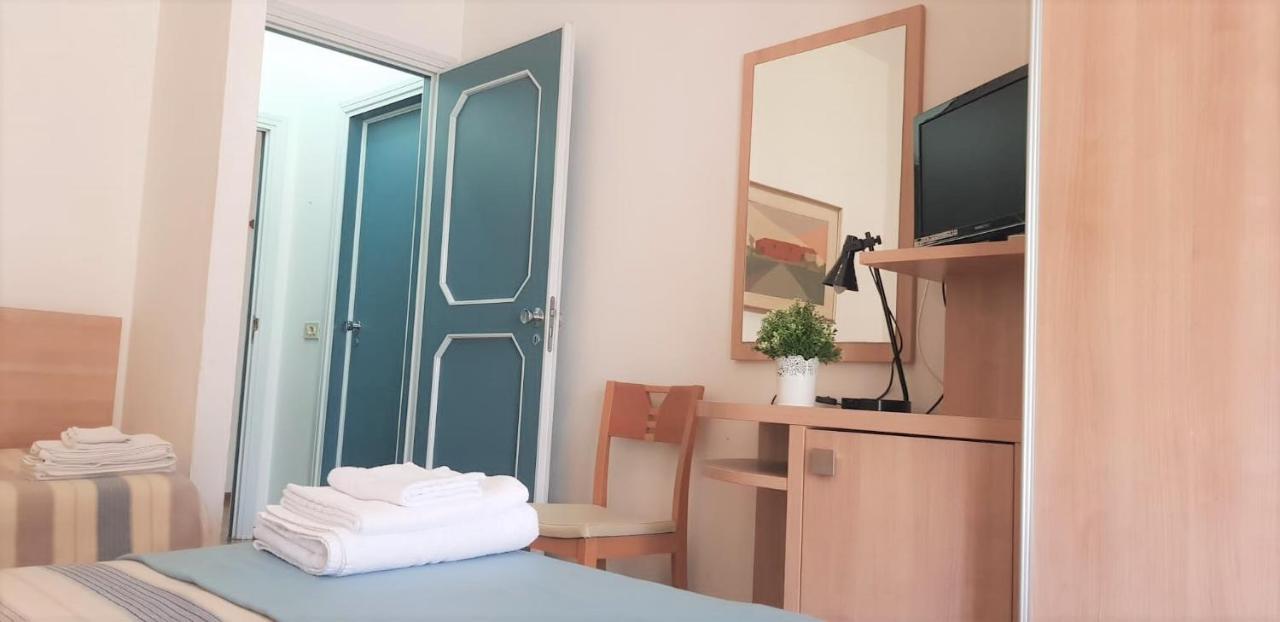 Hotel Enrica Червія Екстер'єр фото