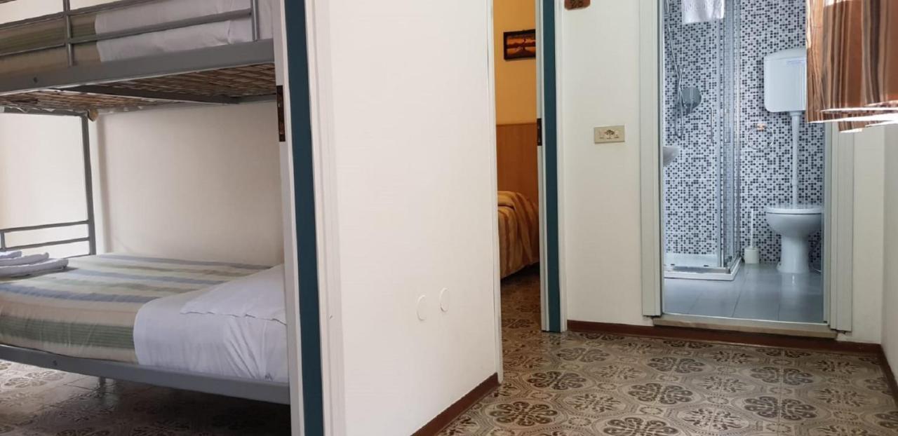 Hotel Enrica Червія Екстер'єр фото