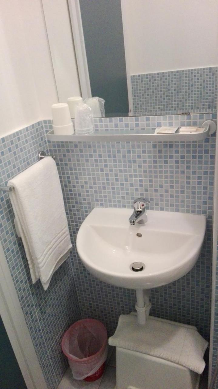 Hotel Enrica Червія Екстер'єр фото